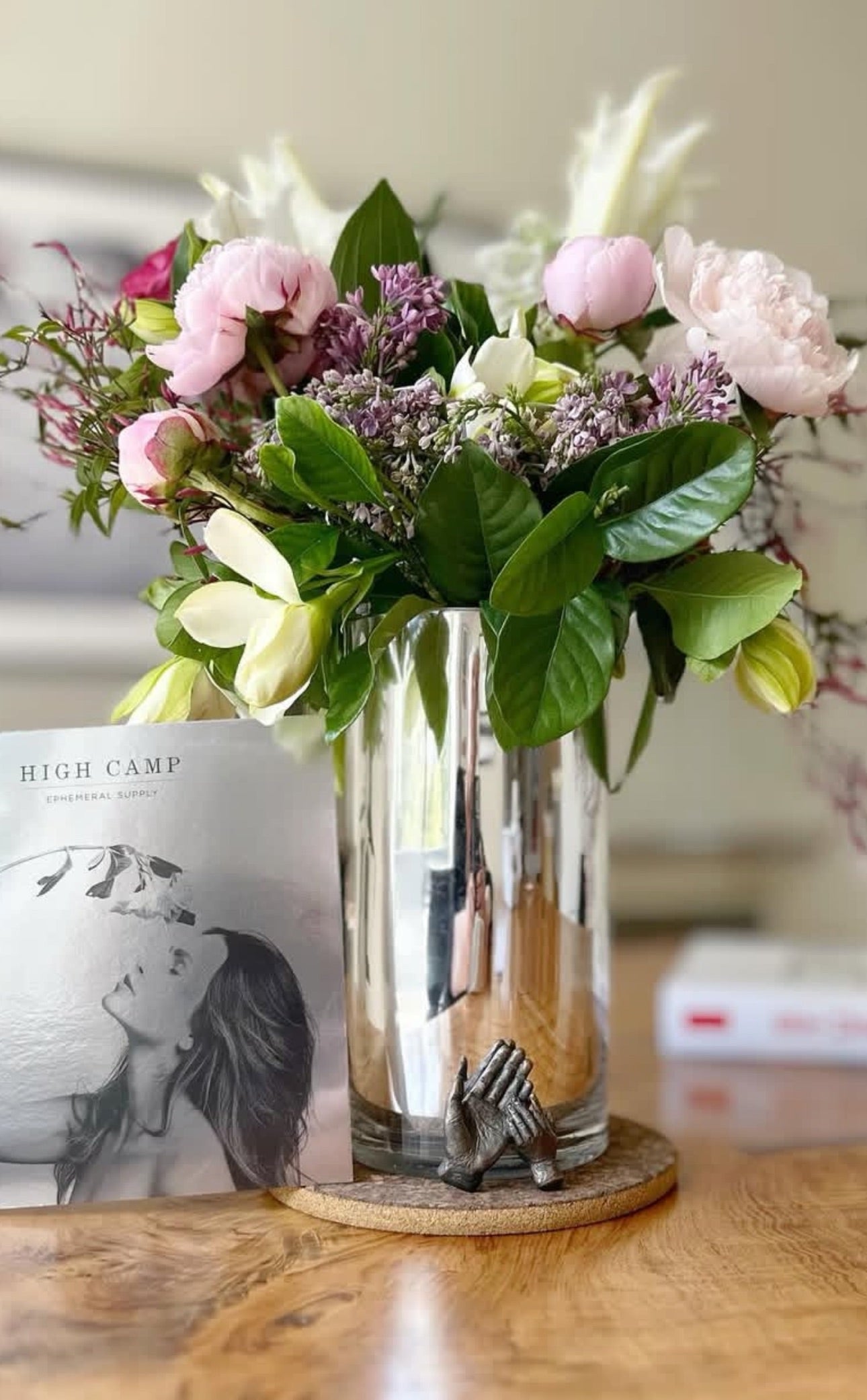 Fleur du Jour Vine and Bloom Box