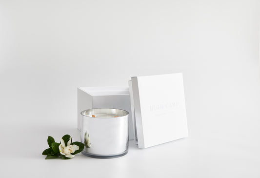 SILVER SIGNATURE WIDE WICK CANDLE