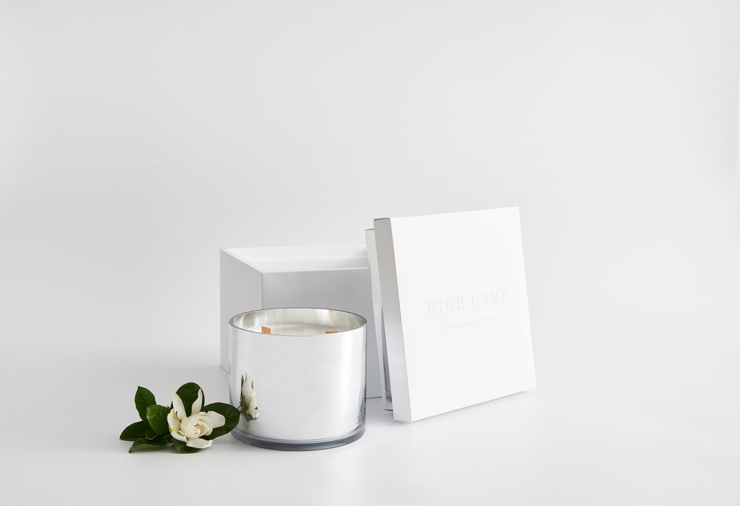 The Grande Dame Vine & Bloom Candle Box