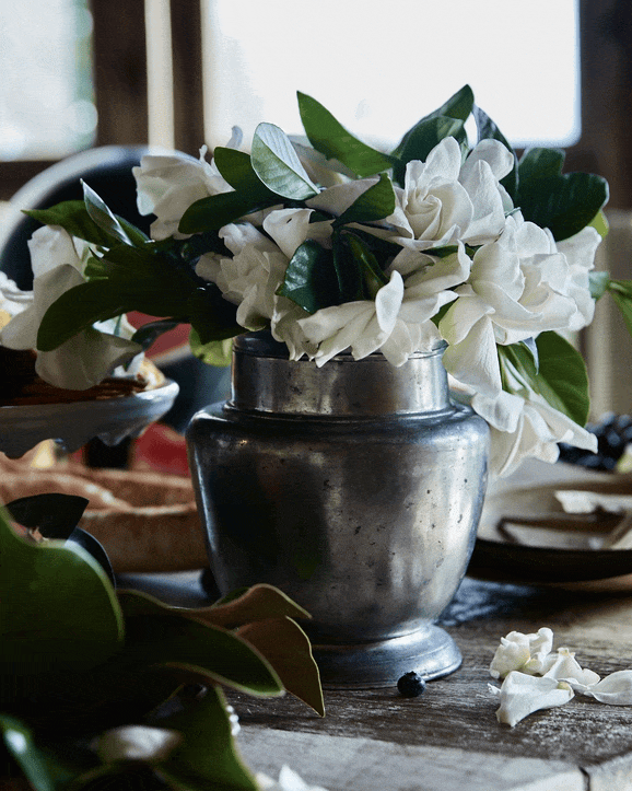 LEADING WITH KINDNESS