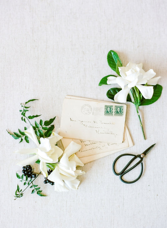 white gardenia flower gift with card